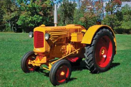 Streamlined Tractors: A Modern Look Image